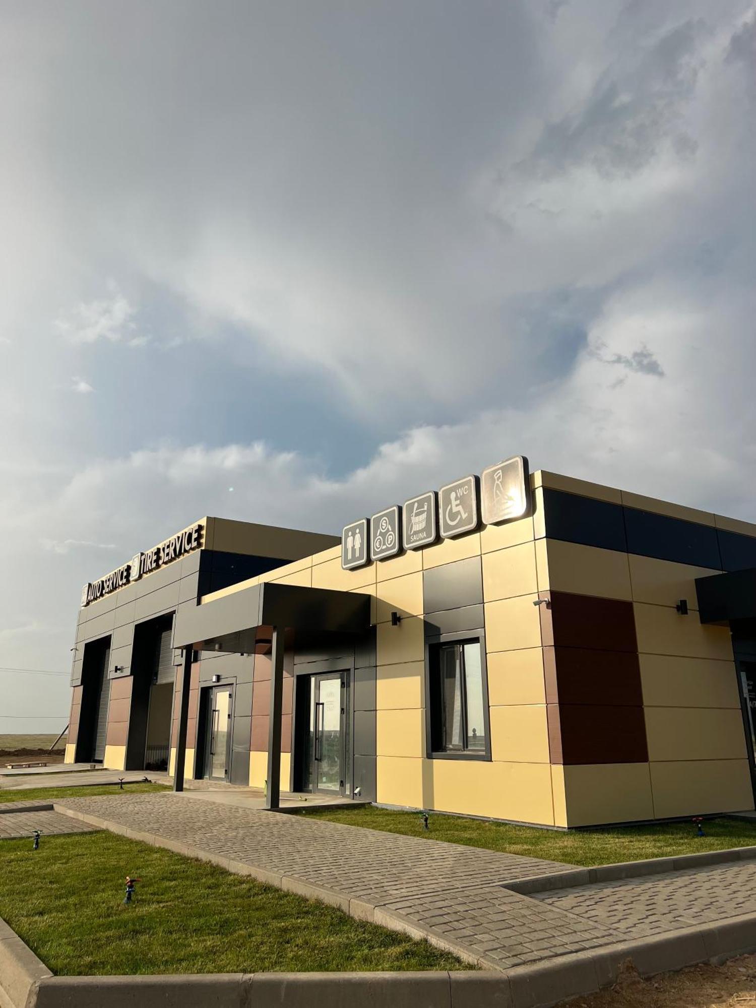 Alan Tir Parking Motel Zhympity ภายนอก รูปภาพ